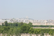 Париж. Вид на Монмарт с крыши музея Д'Орсэ.