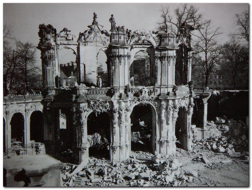 Дрезден разруха2.jpg