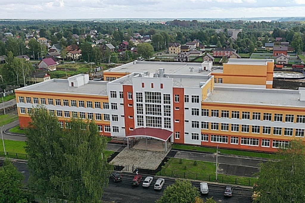 Новая школа в Рыбинске.jpg