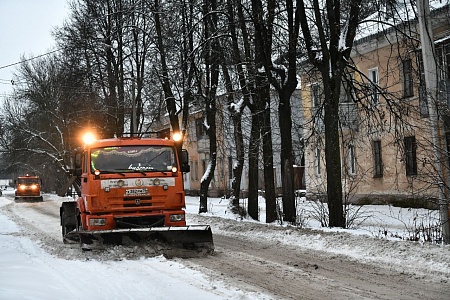 Как убирается снег в Ярославле? Мнение жителей столицы Золотого кольца. 